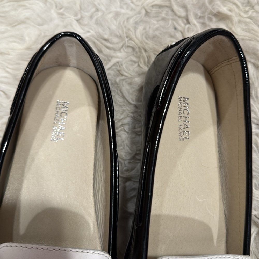 Michael Kors Black/White Sutton Leather Moccasins‎ Women’s Size 6.5M - Picture 7 of 10